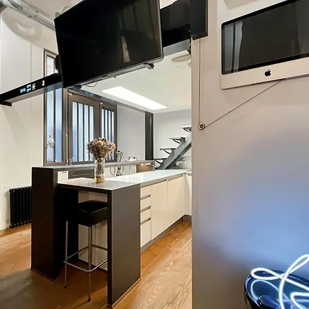 Apartment Charming Atypical - Gare De L'est *